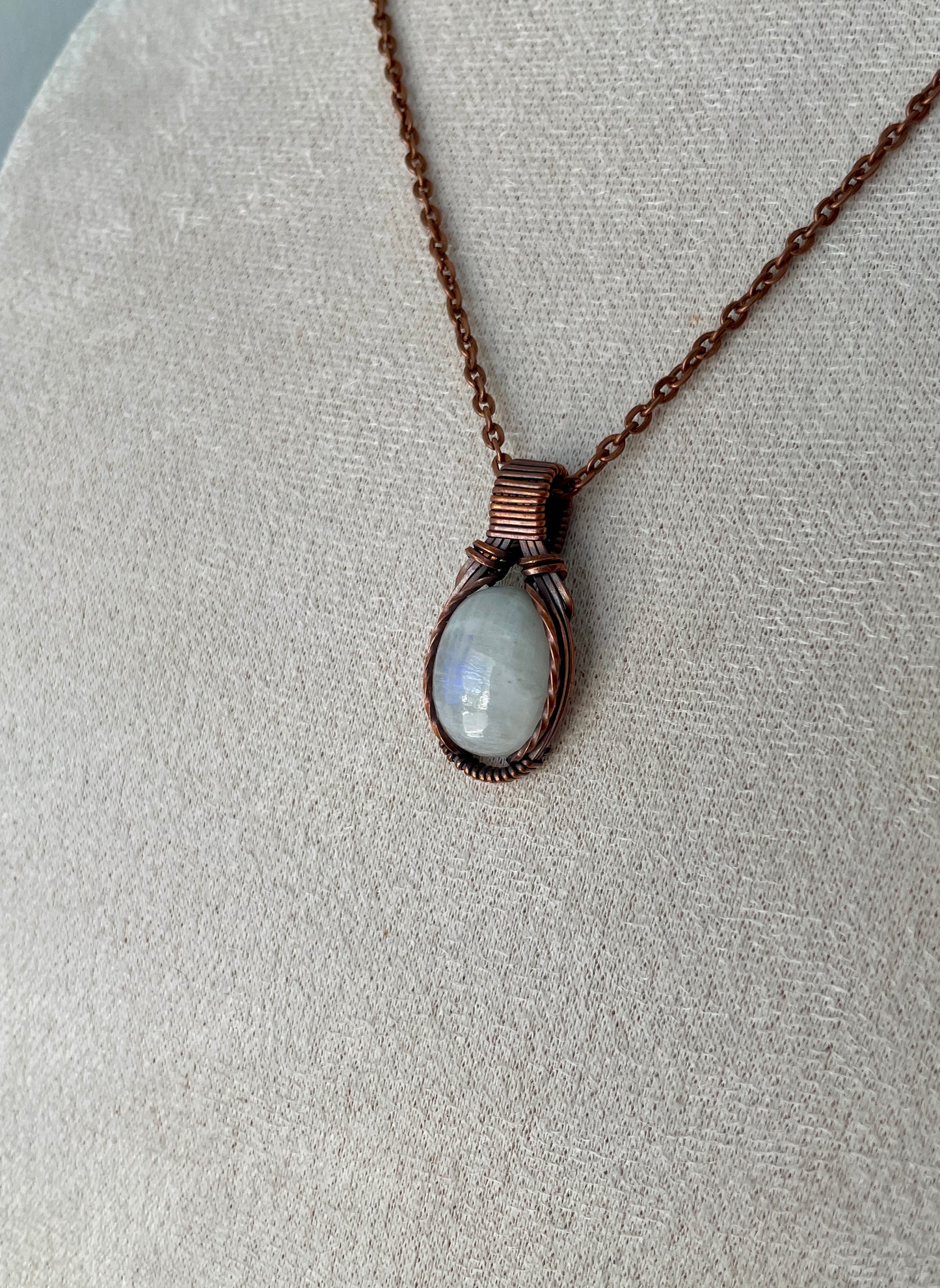 Simple Rainbow Moonstone Pendant