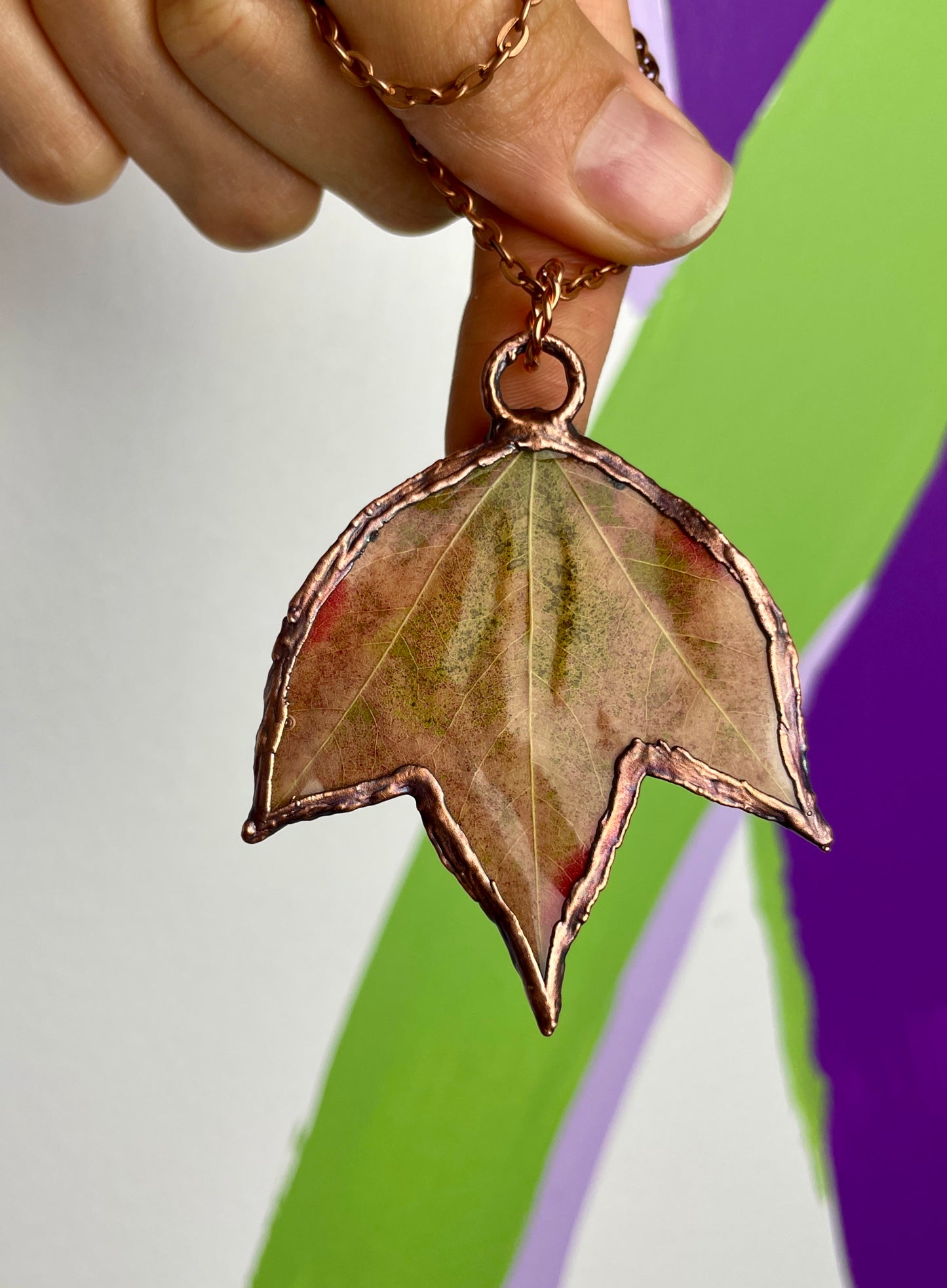 Labradorite & Real-Resin Coated Leaf Necklace: Copper