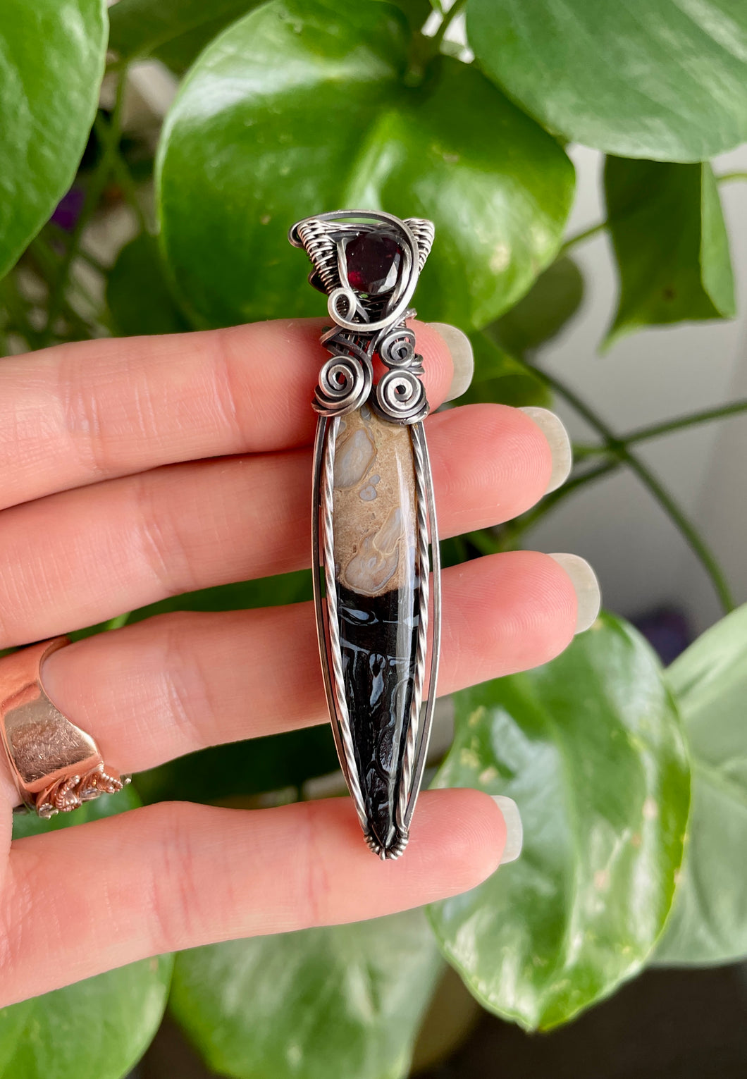 Palm Root Witch's Wand: Sterling silver